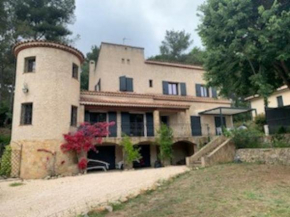 La Villa Lou Castel
